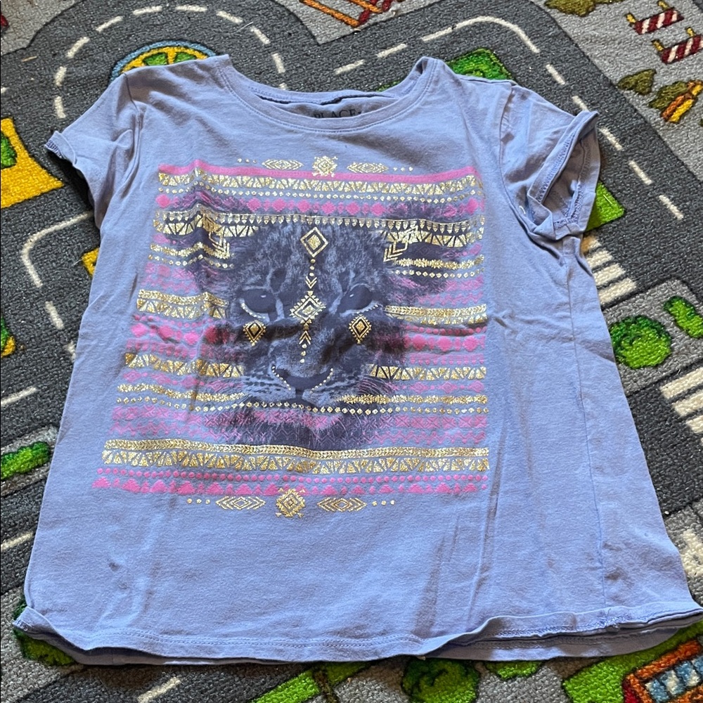The Children's Place Lavender Tee with Pink and Gold Accent Graphic